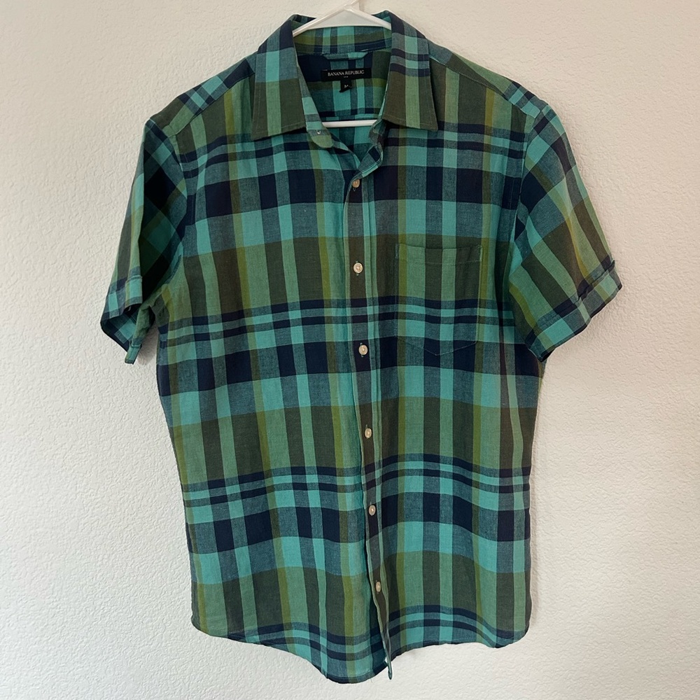 Banana Republic Men’s Green & Teal Plaid Short Sleeve Button-Down